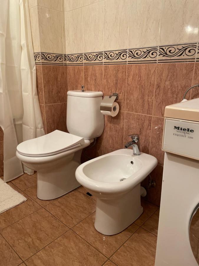 Proper Apartment 1 Tirana Kültér fotó