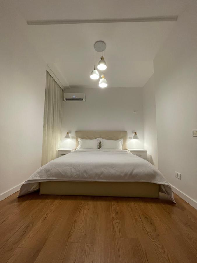 Proper Apartment 1 Tirana Kültér fotó