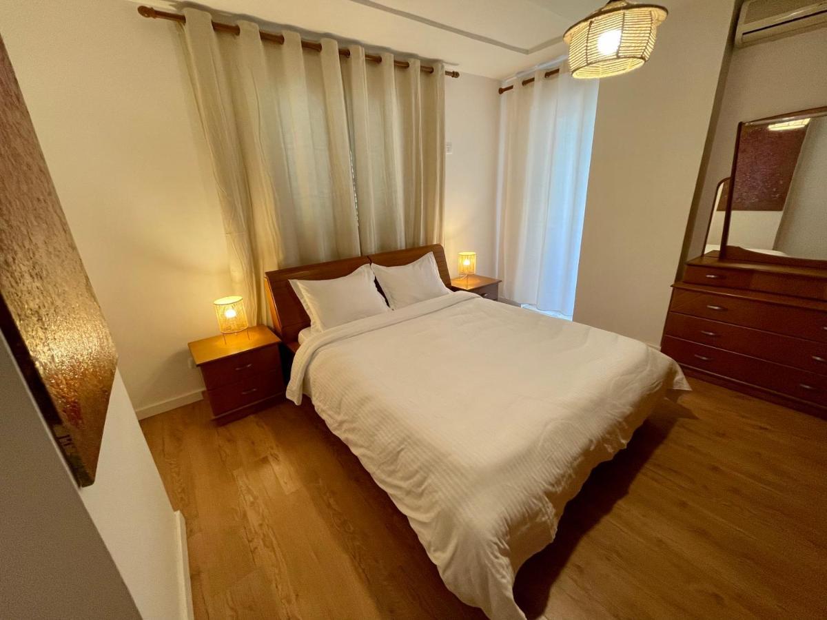 Proper Apartment 1 Tirana Kültér fotó